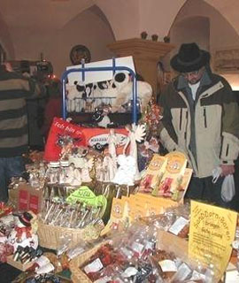 Romantischer Weihnachtsmarkt in Fladungen