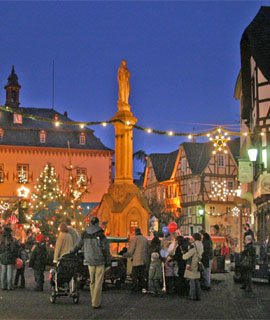 Weihnachten 2005 - Weihnachtsmarkt in Linz