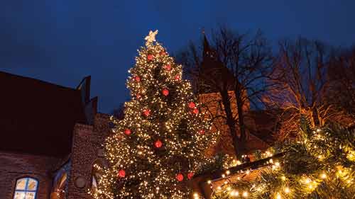 Möllner Weihnachtsmarkt mit Geschenkewelt
