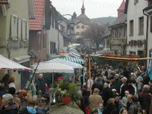Weihnachten 2005 - Weihnachtsmarkt im Schloss Burkheim