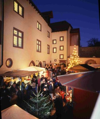 Weihnachtsmarkt Schloss Neuenbürg
