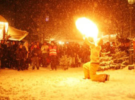 Weihnachtsmarkt in Düsseldorf-Eller Weihnachtsmarkt in Düsseldorf-Eller