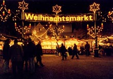 Ökologischer Weihnachtsmarkt im Lachwald Ökologischer Weihnachtsmarkt im Lachwald