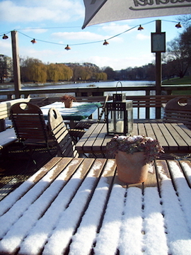 Weihnachtsmarkt auf den Wasserterrassen