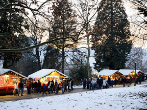 Weihnachtsmarkt im Habsburgischen Park