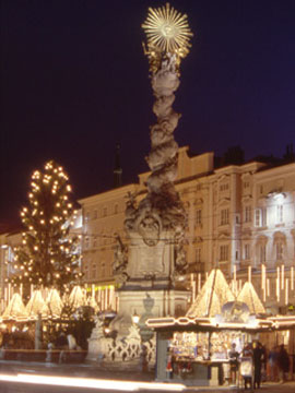 Christkindlmarkt am Linzer Hauptplatz