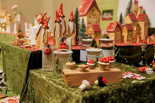 Kunsthandwerk zur Weihnachtszeit Kunsthandwerk zur Weihnachtszeit