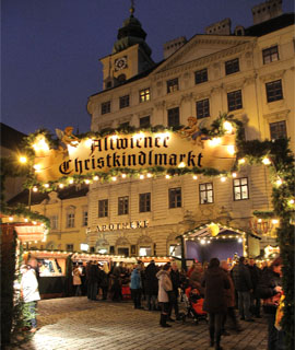 Altwiener Christkindlmarkt auf der Freyung Altwiener Christkindlmarkt auf der Freyung